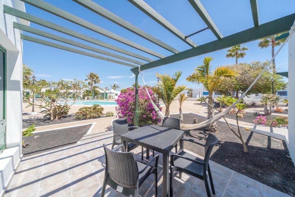 Bandama 14! 2 Bedroom Newly Renovated Bungalow, Los Pocillos, Puerto Del Carmen. Puerto del Carmen  Eksteriør bilde